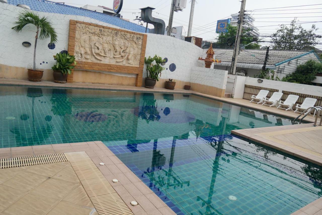 Baan Jpn Hotel Hua Hin Exterior photo