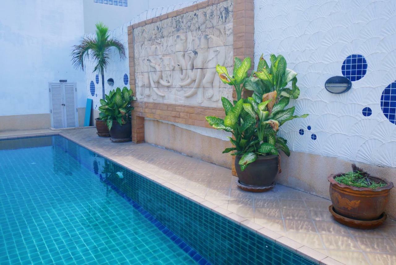 Baan Jpn Hotel Hua Hin Exterior photo